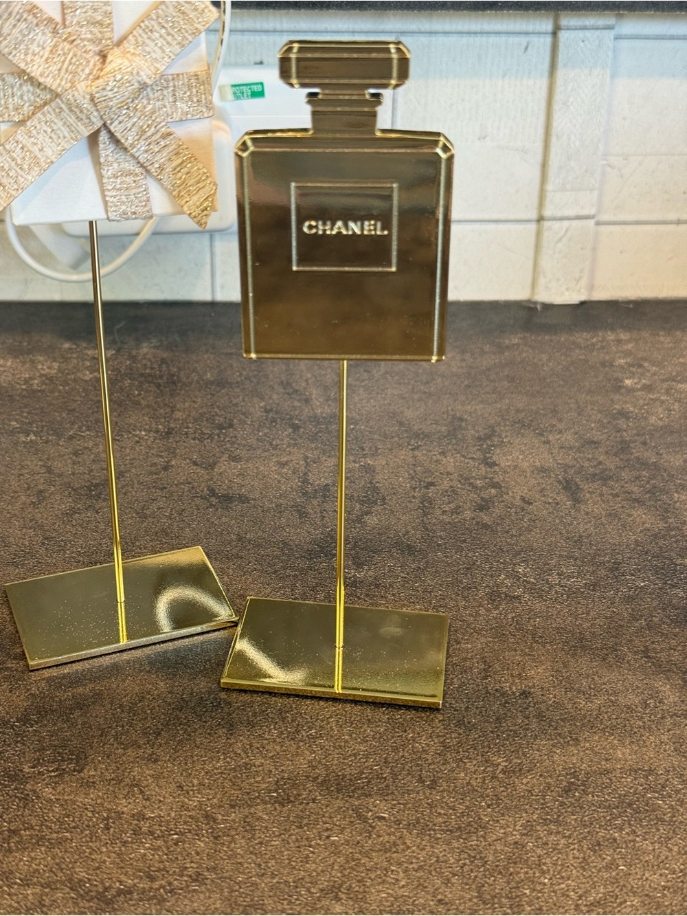 Chanel Store Display Set, 2pc set - Picture 3 of 4